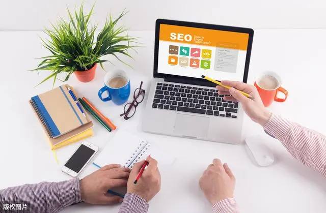 长沙潮宗街一面墙体倒塌