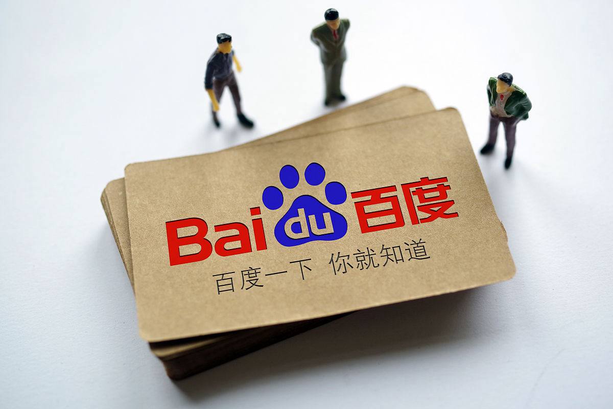 谢霆锋为窦靖童送花篮